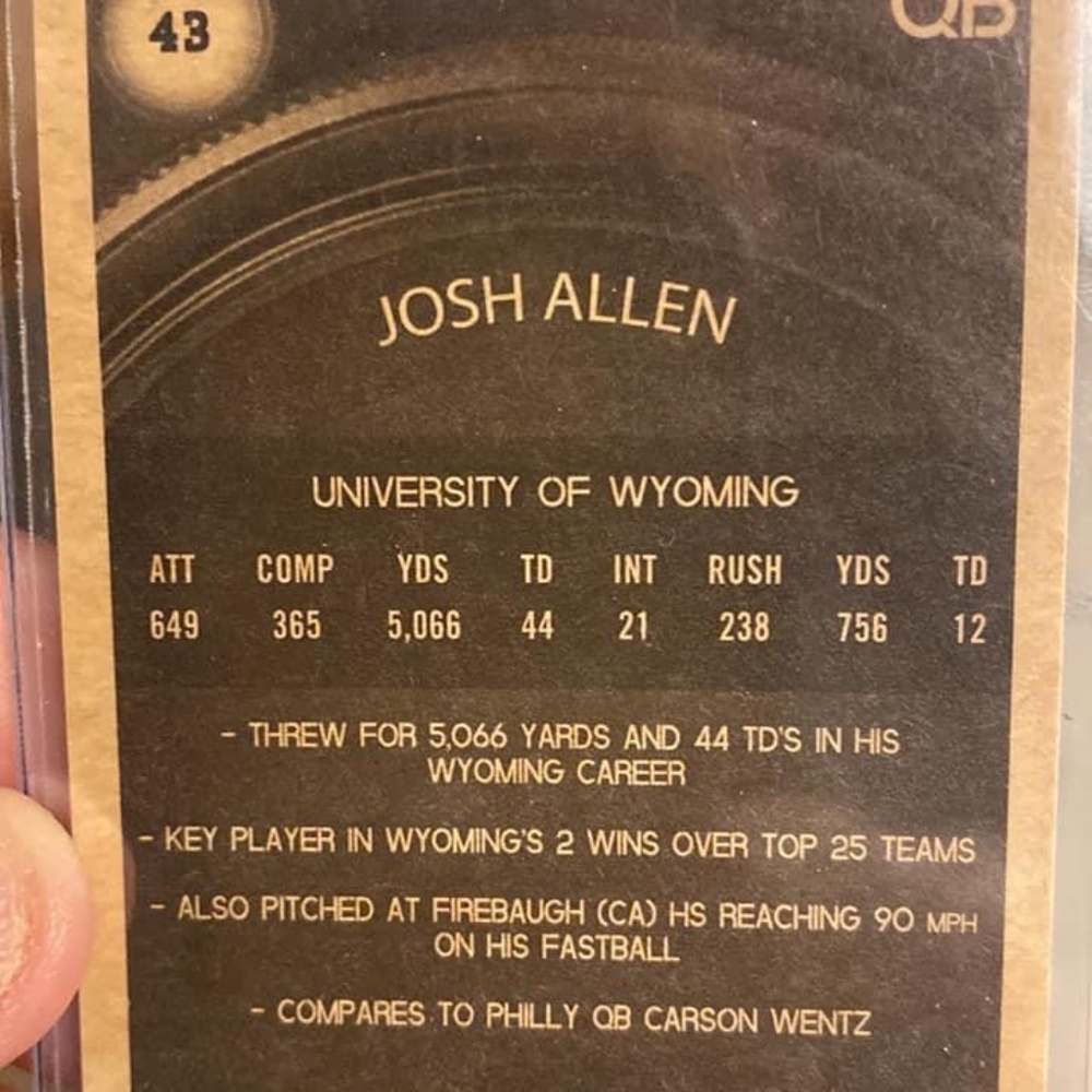 Josh Allen - 2018 In Focus Hit card - autographed